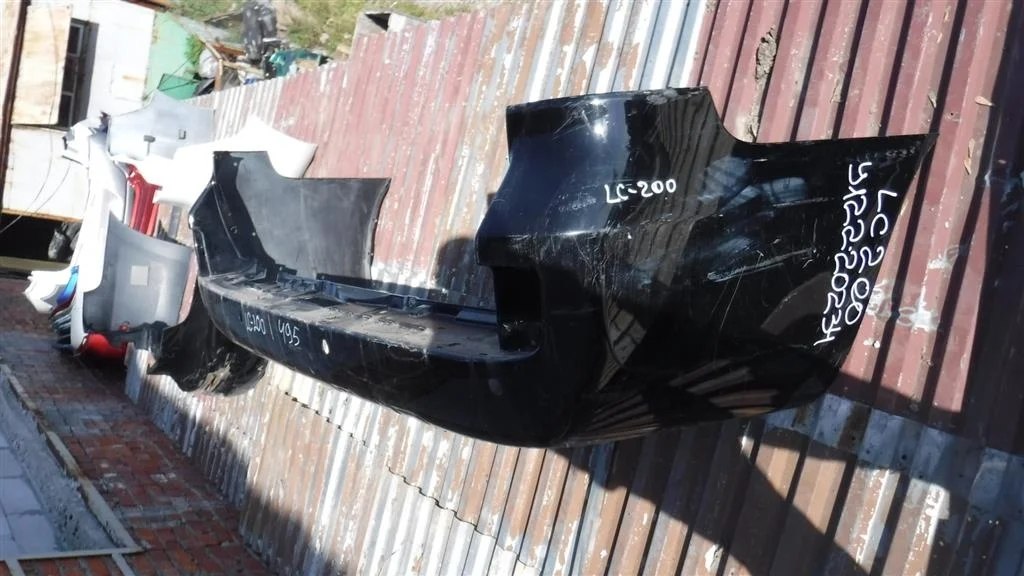 Бампер задний Toyota Land Cruiser 200 (2007—2012)