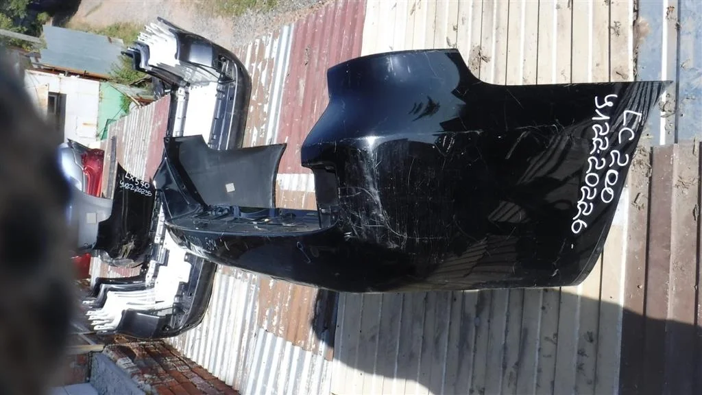 Бампер задний Toyota Land Cruiser 200 (2007—2012)