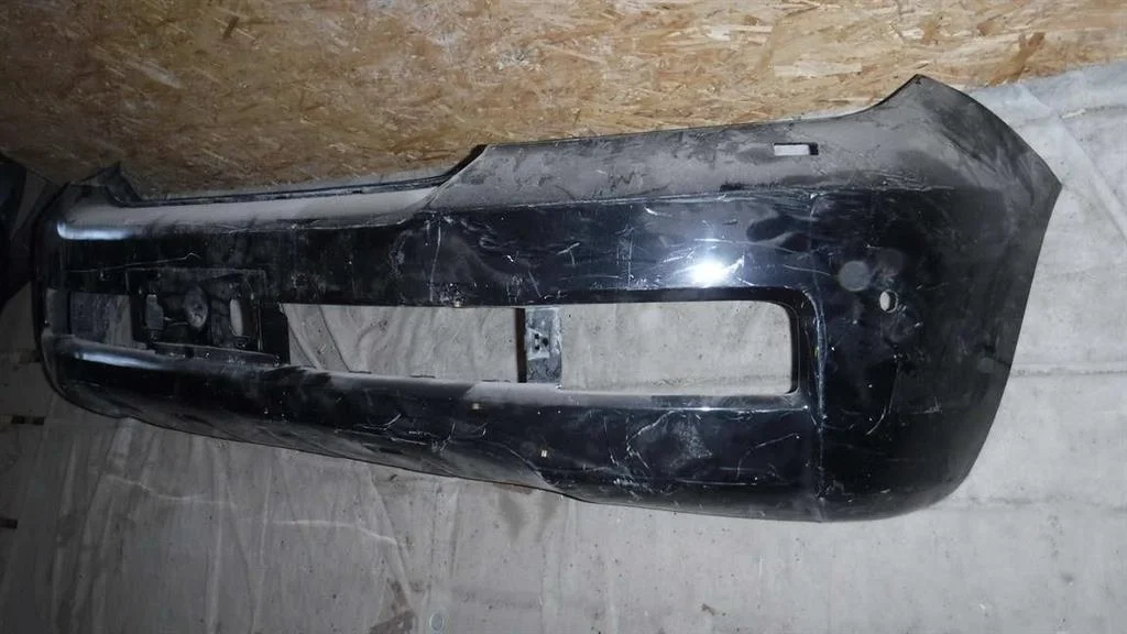 Бампер передний Toyota Land Cruiser 200 (2007—2012)