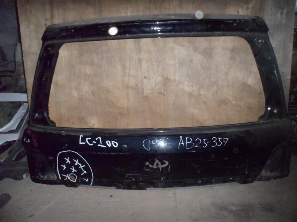 Дверь багажника верхняя Toyota Land Cruiser 200 (2007—2012)