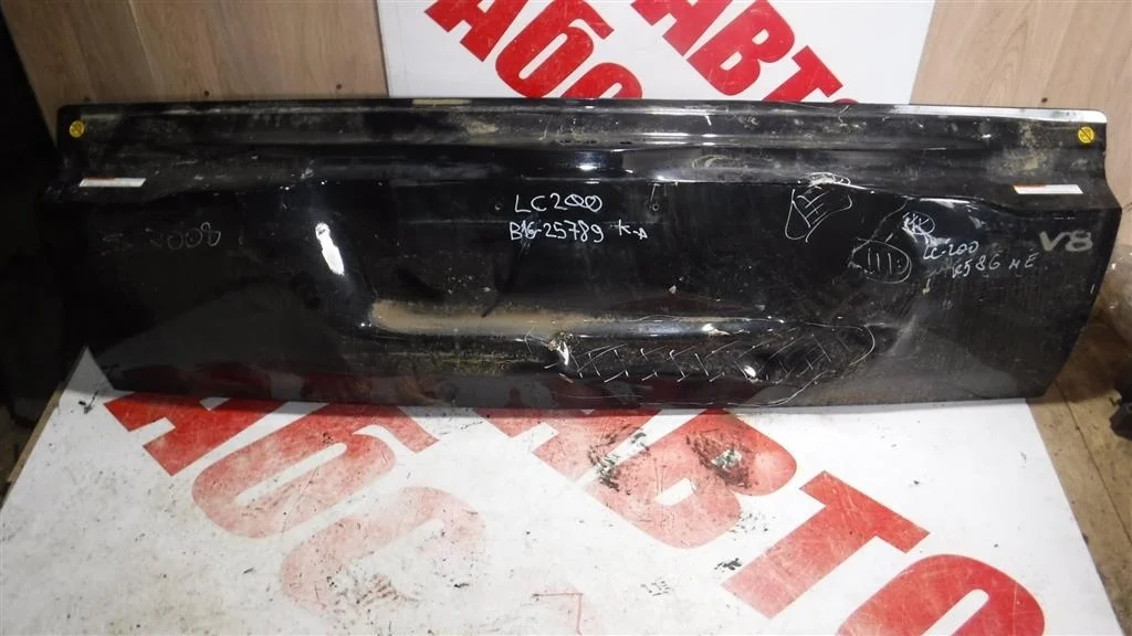 Дверь багажника нижняя Toyota Land Cruiser 200 (2007—2012)