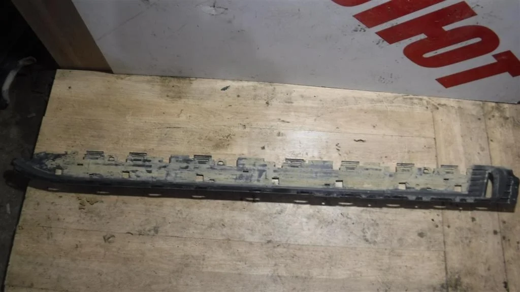 Накладка на подножку Toyota Land Cruiser 200 (2007—2012)