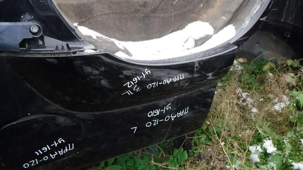 Лючок бензобака Toyota Land Cruiser Prado 120 (2002—2007)