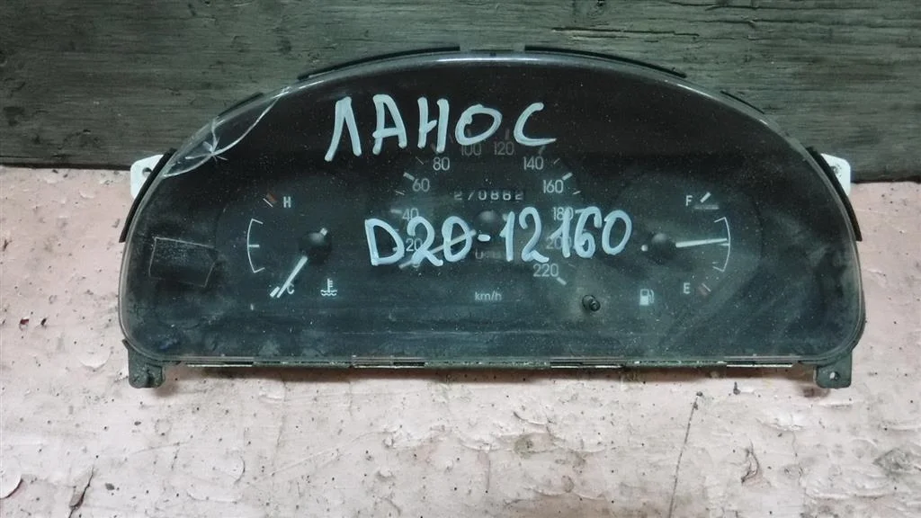 Панель приборов Chevrolet Lanos I (2002—2009)
