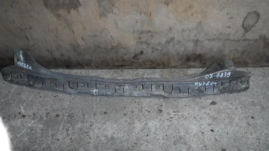 Усилитель заднего бампера Subaru Outback