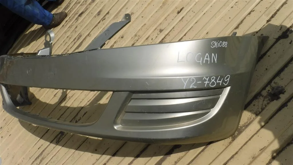 Бампер передний Renault Logan I (2004—2009)