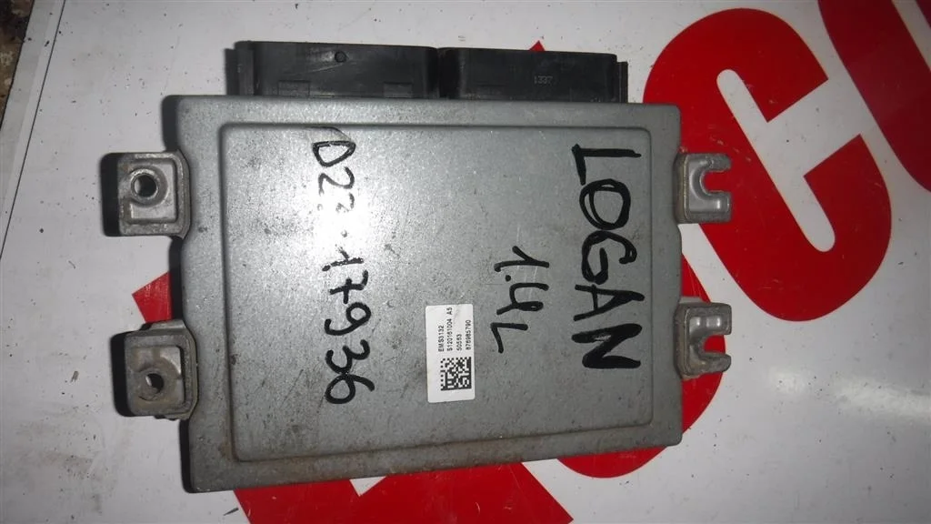 Блок управления двигателем Renault Logan I (2004—2009)