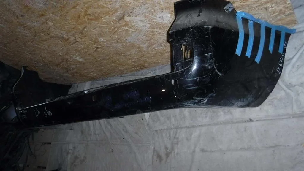 Бампер задний Lexus LX J200 (2007—2012)