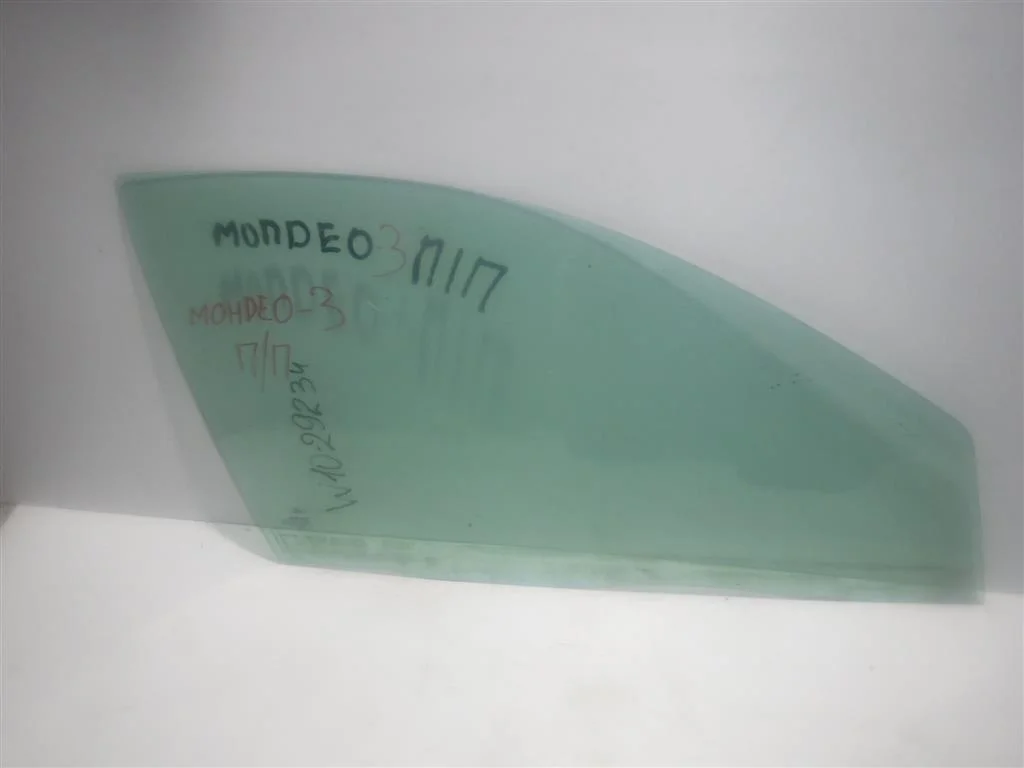 Стекло двери передней правой Ford Mondeo III (2000—2003)