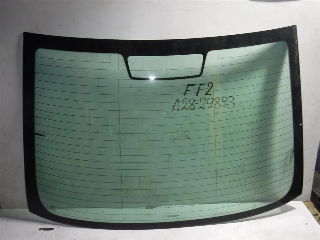 Стекло заднее Ford Mondeo III (2000—2003)