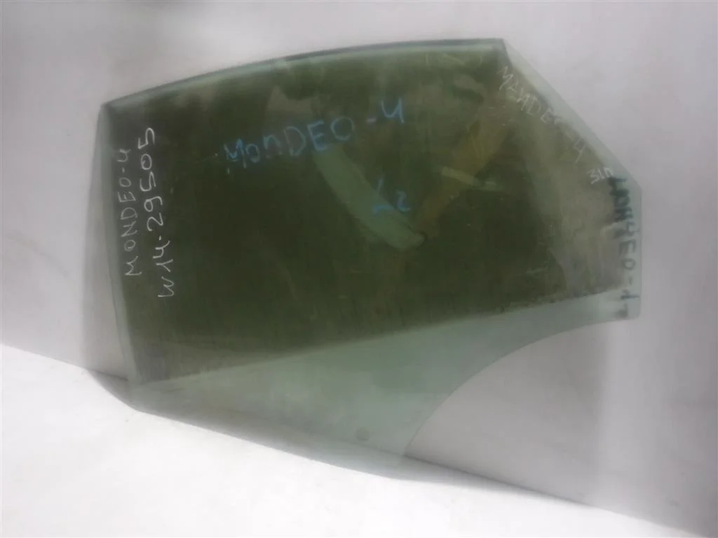 Стекло двери задней левой Ford Mondeo IV (2006—2010)