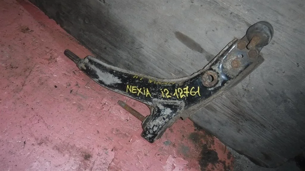 Рычаг передний левый Daewoo Nexia I рестайлинг (2008—2016)
