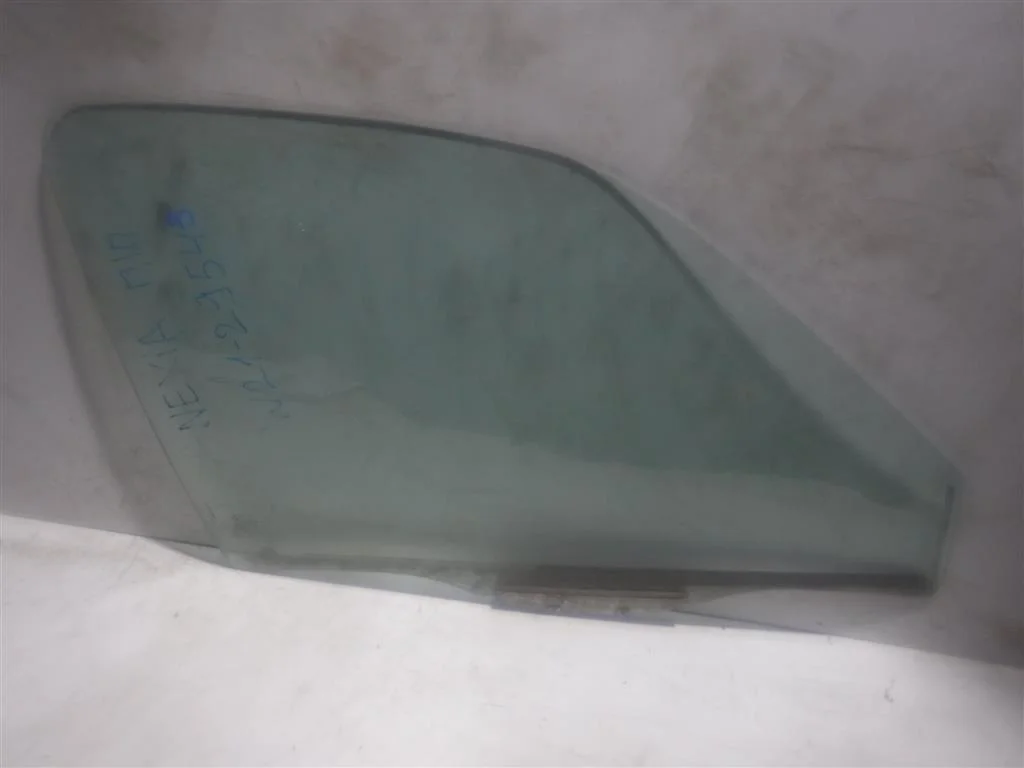 Стекло двери передней правой Daewoo Nexia I рестайлинг (2008—2016)