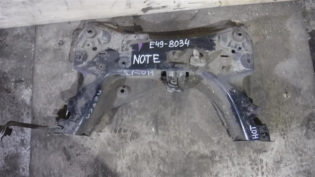 Балка подмоторная Nissan Note E11 (2005—2009)
