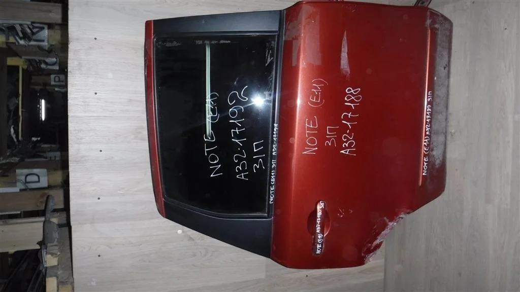 Дверь задняя правая Nissan Note E11 (2005—2009)
