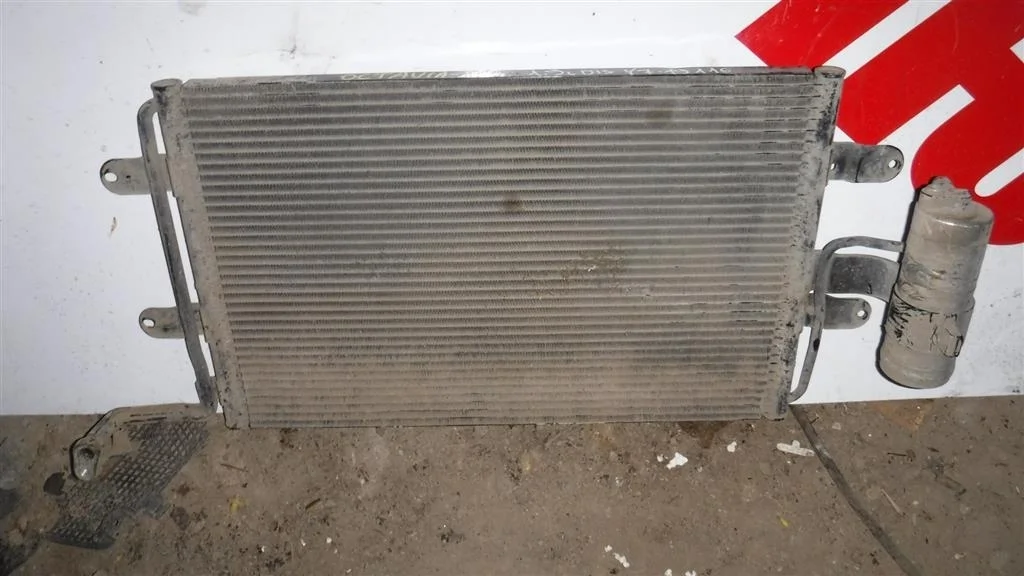 Радиатор кондиционера (конденсер) Skoda Octavia I рестайлинг (2000—2011)