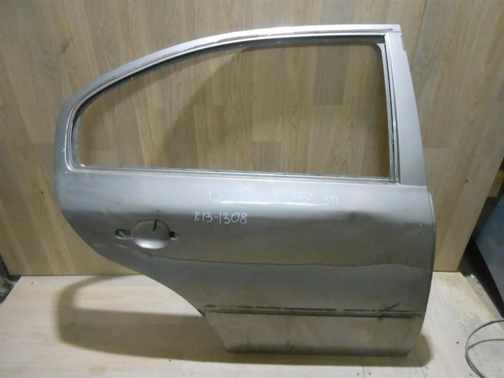 Дверь задняя правая Skoda Octavia II (2004—2009)