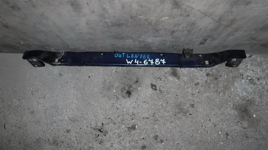 Панель передняя Mitsubishi Outlander I (2002—2009)