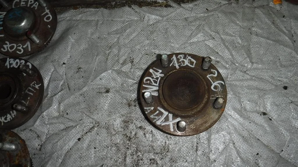 Ступица задняя Mitsubishi Outlander I (2002—2009)