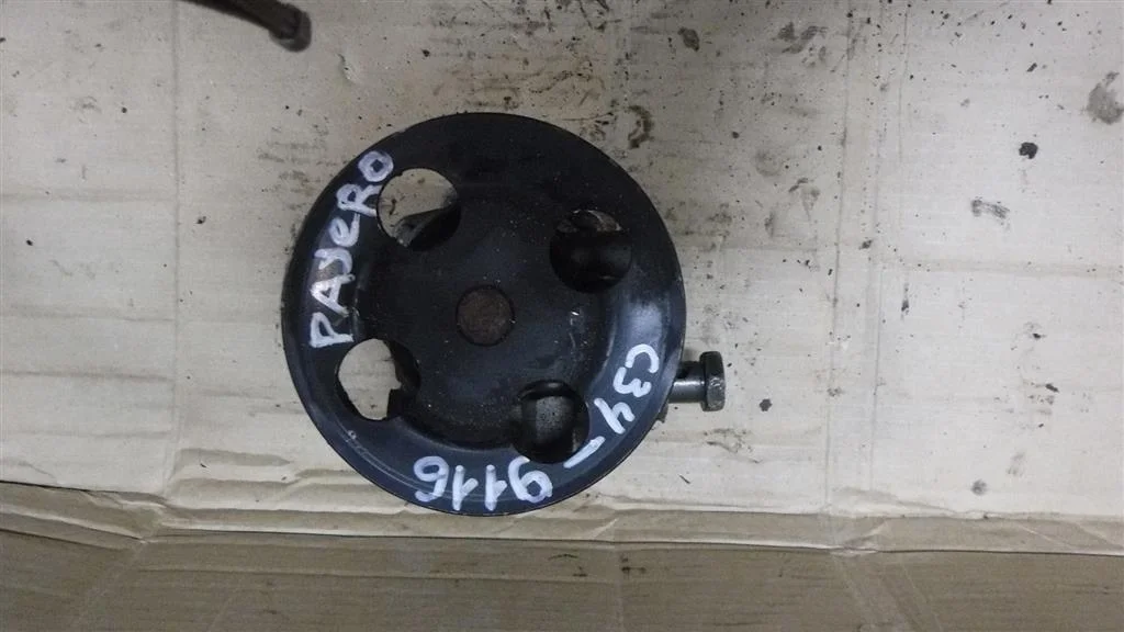 Насос гидроусилителя Mitsubishi Pajero III (1999—2003)