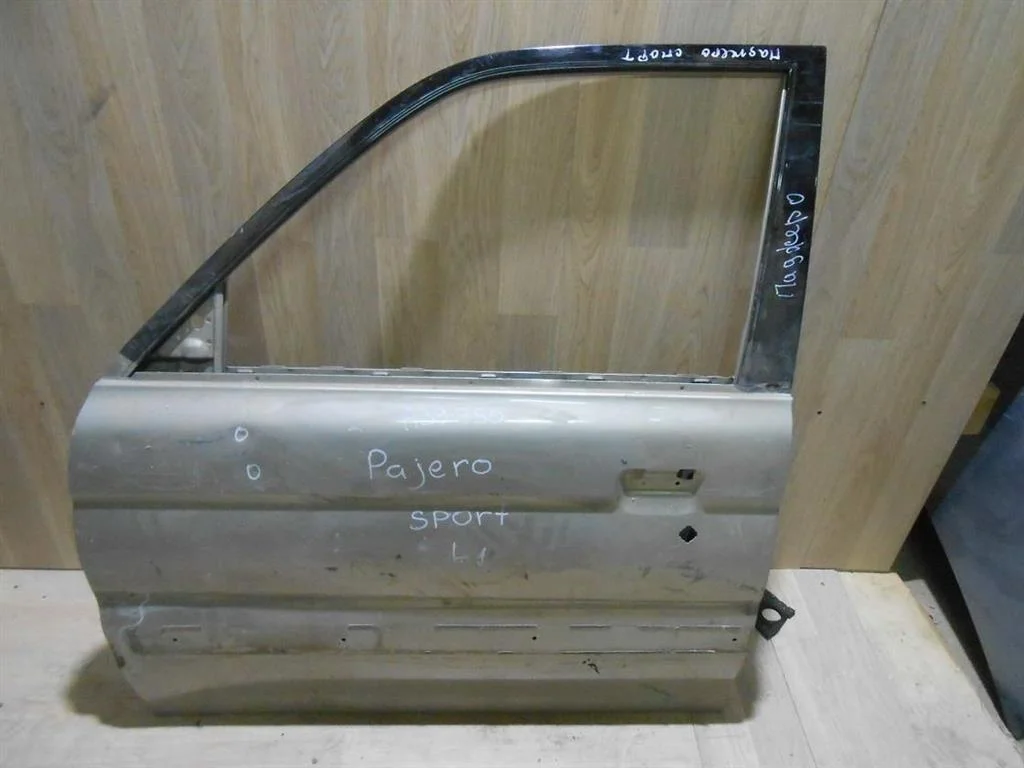 Дверь передняя левая Mitsubishi Pajero Sport I (1996—2004)