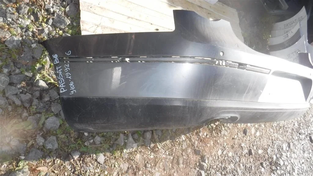 Бампер задний Volkswagen Passat B6 (2005—2010)