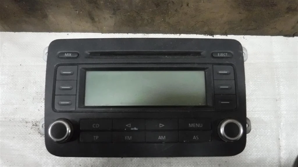 Магнитола Volkswagen Passat B6 (2005—2010)