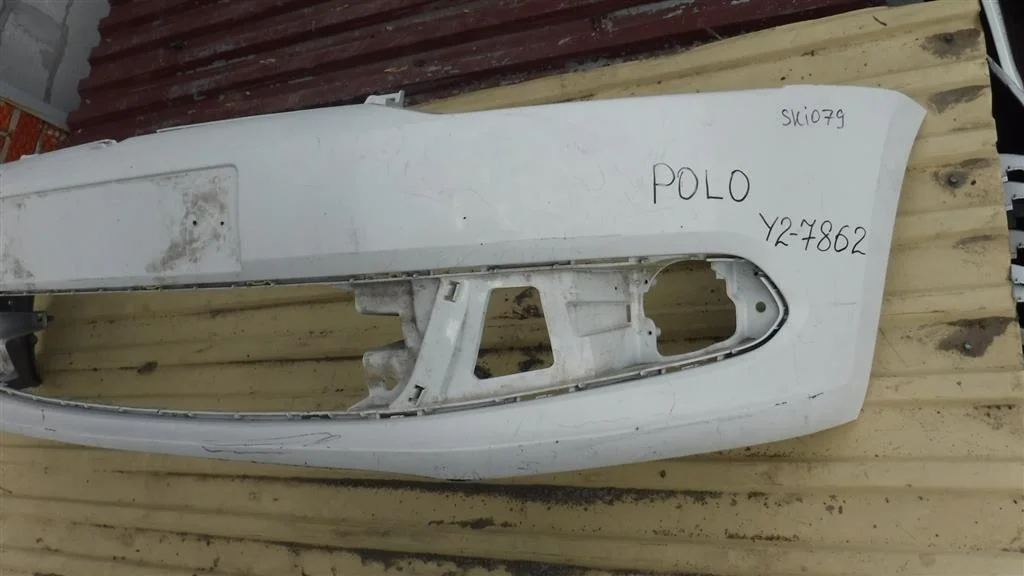 Бампер передний Volkswagen Polo V (2009—2015)