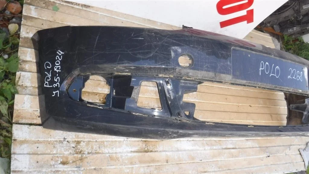 Бампер передний Volkswagen Polo V (2009—2015)