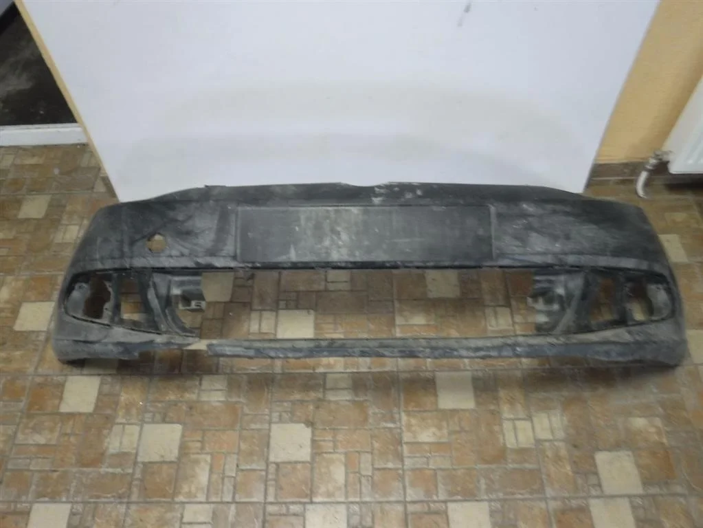 Бампер передний Volkswagen Polo V (2009—2015)