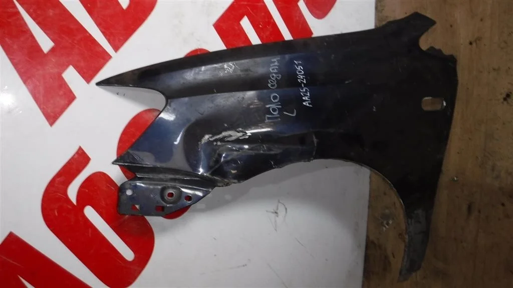 Крыло переднее левое Volkswagen Polo V (2009—2015)