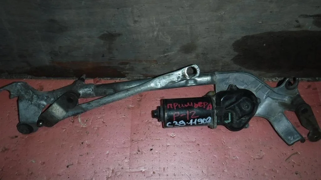 Трапеция стеклоочистителей Nissan Primera P12 (2001—2008)