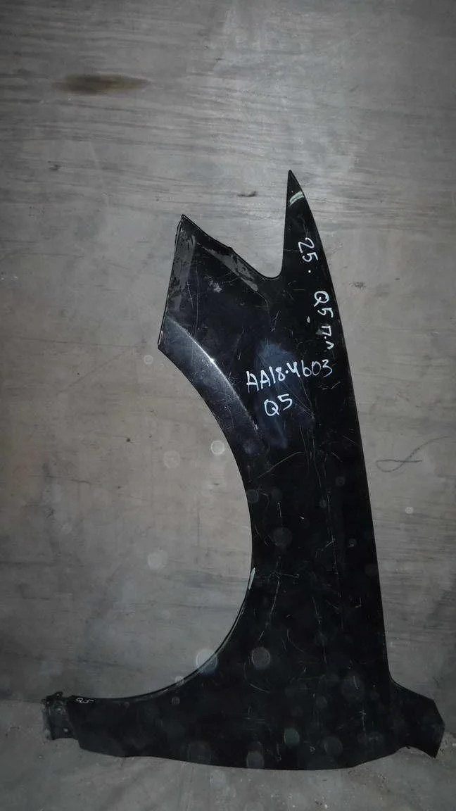 Крыло переднее левое Audi Q5 I (2008—2012)
