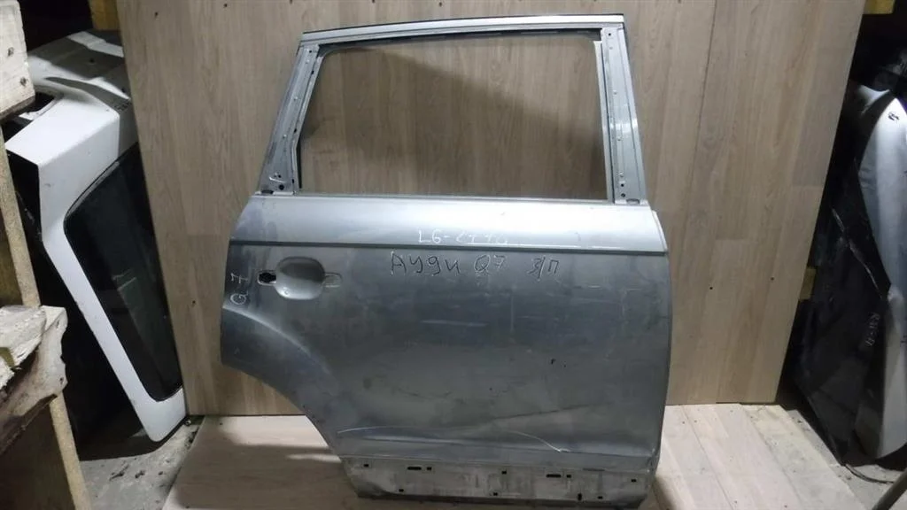 Дверь задняя правая Audi Q7 4L (2005—2009)