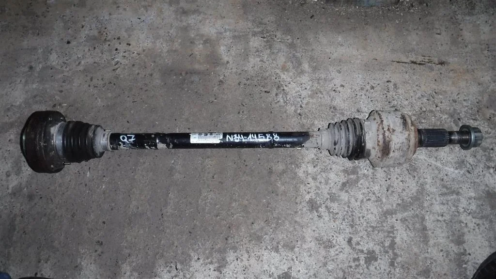 Полуось задняя Audi Q7 4L (2005—2009)