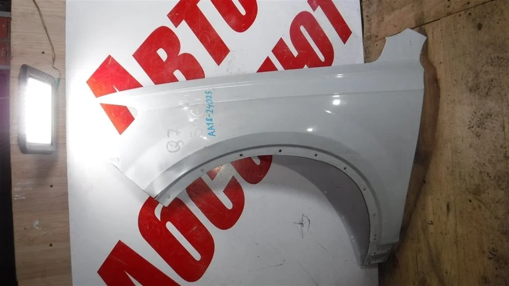 Крыло переднее левое Audi Q7 4M (2015—2020)