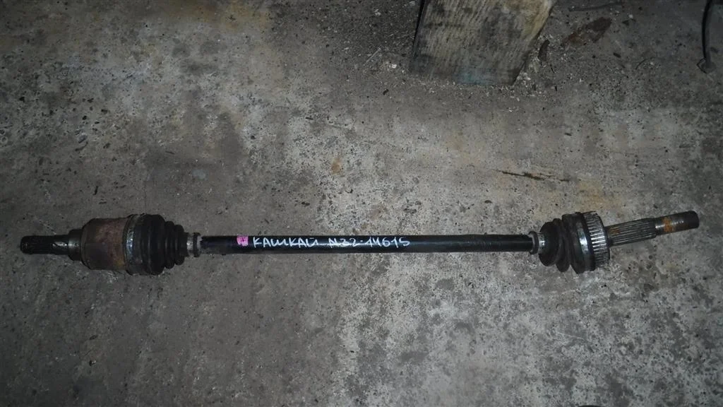 Полуось задняя Nissan Qashqai I (2006—2010)