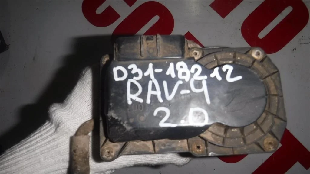 Заслонка дроссельная электрическая Toyota RAV4 III (2005—2010)