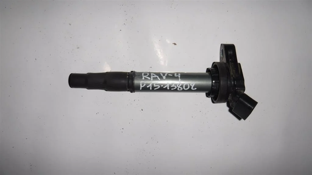 Катушка зажигания Toyota RAV4 III (2005—2010)