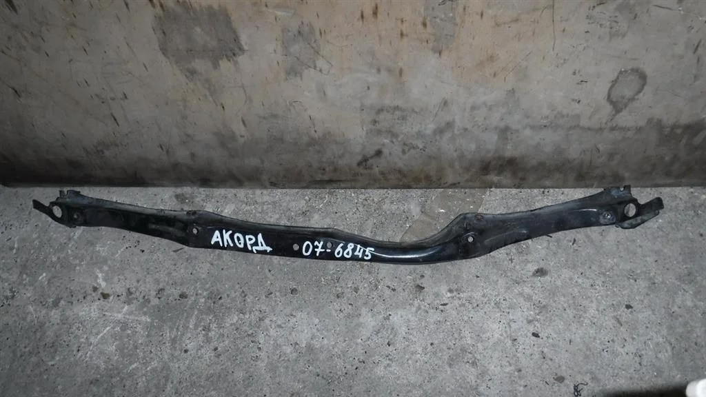 Панель передняя Toyota RAV4 III (2005—2010)