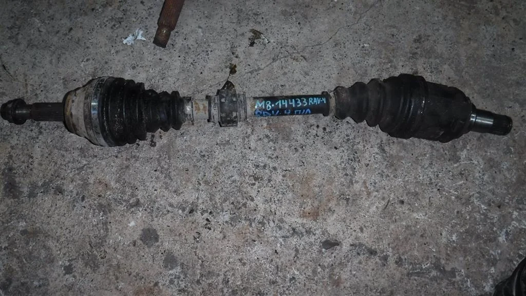 Полуось передняя левая Toyota RAV4 III (2005—2010)