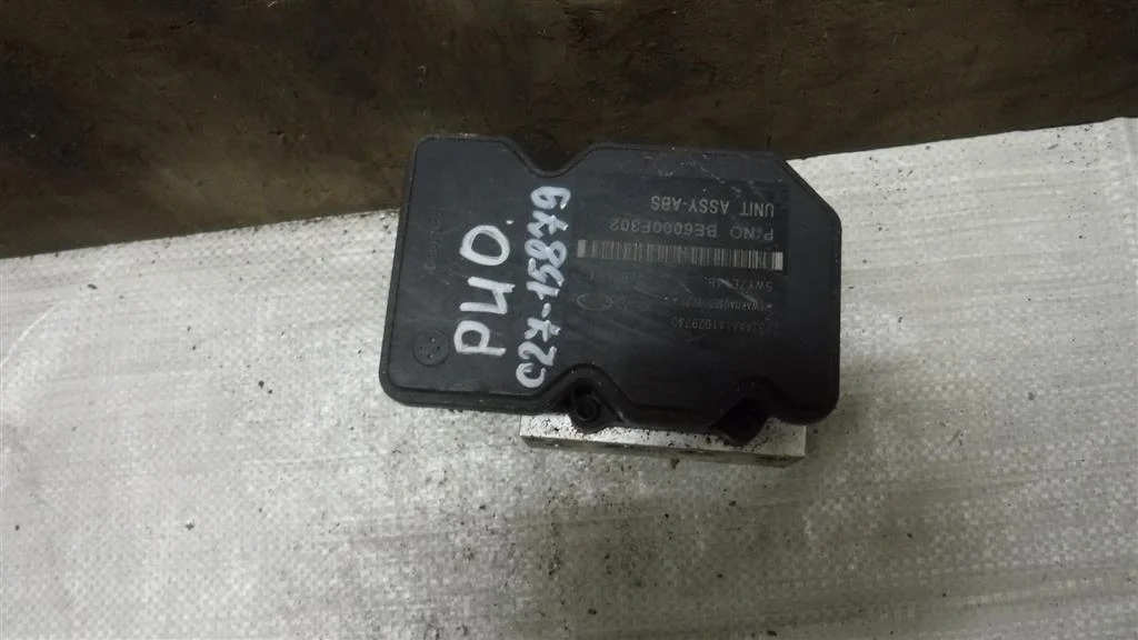 Блок ABS (насос) KIA RIO I (1999—2002)