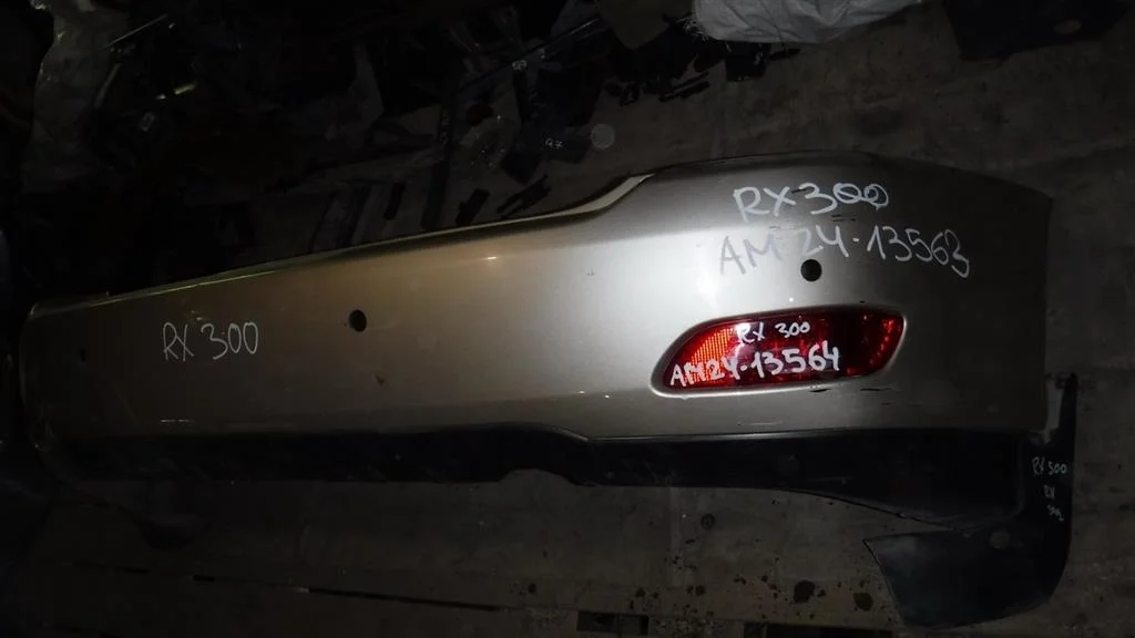 Бампер задний Lexus RX II (2003—2006)