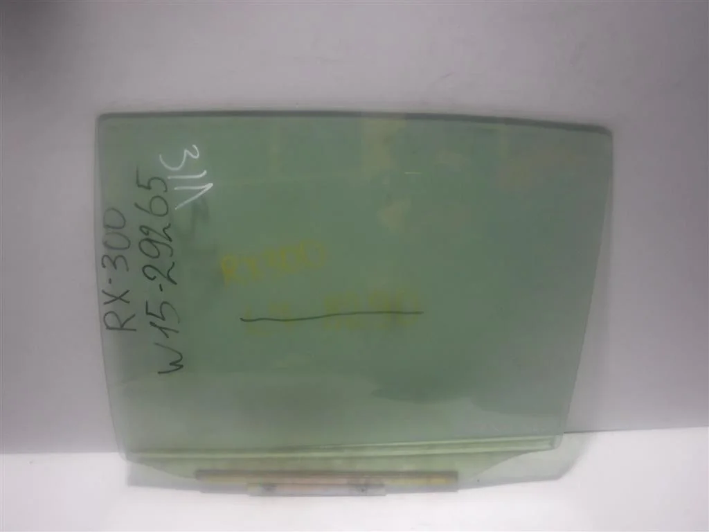 Стекло двери задней левой Lexus RX II (2003—2006)
