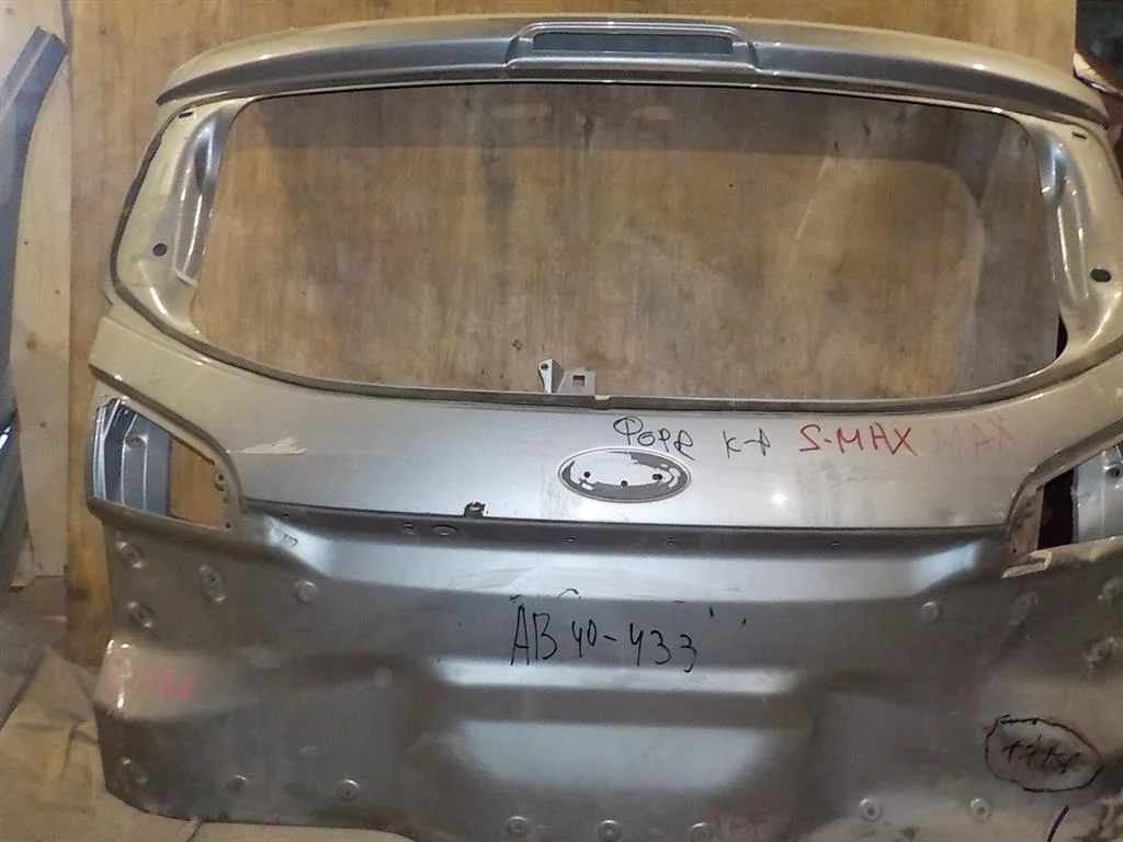 Дверь багажника Ford S-MAX I (2006—2010)