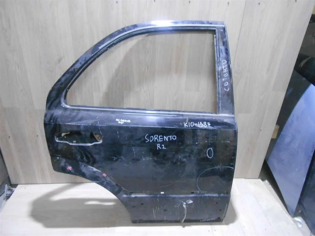 Дверь задняя правая KIA Sorento I (2002—2006)