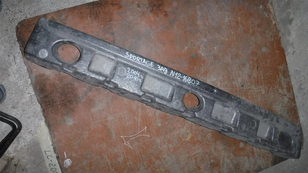 Наполнитель заднего бампера KIA Sportage II (2004—2008)