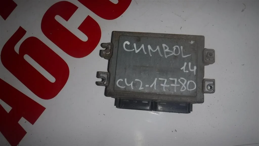 Блок управления двигателем Renault Symbol I рестайлинг 2 (2006—2008)