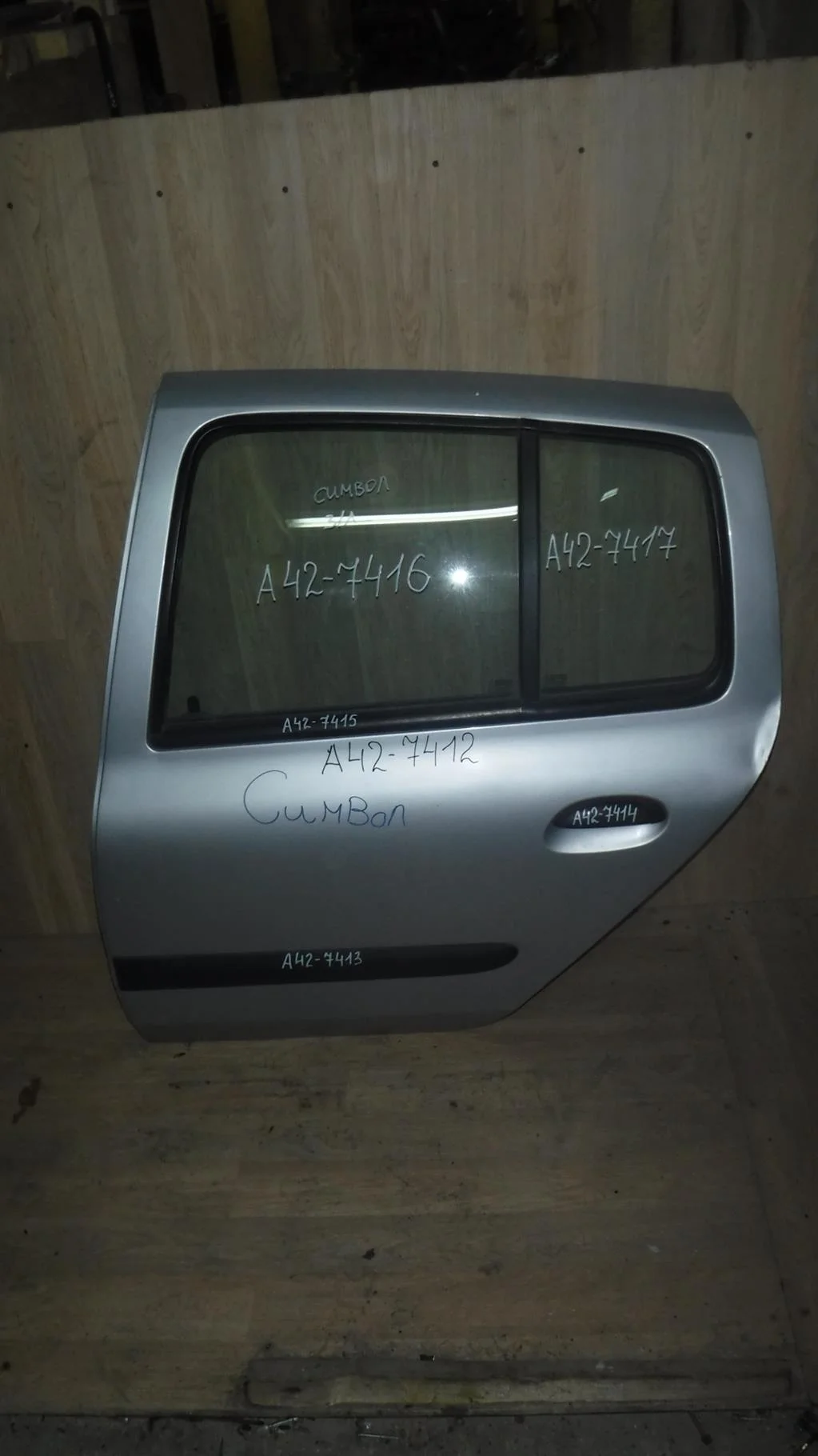 Дверь задняя левая Renault Symbol I рестайлинг 2 (2006—2008)