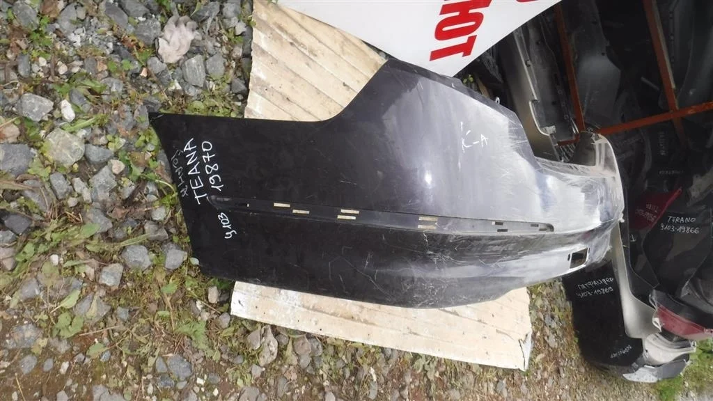 Бампер задний Nissan Teana J31 (2003—2005)